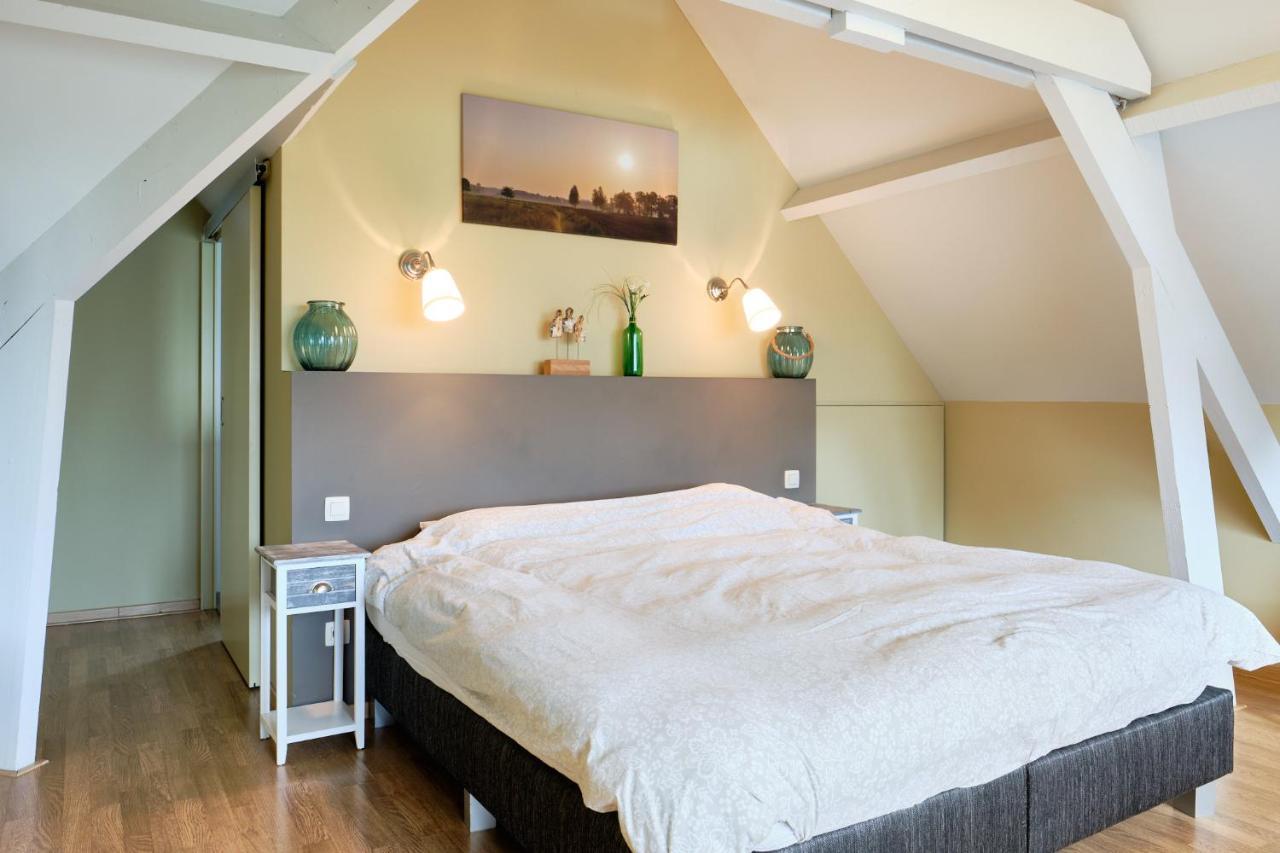 Pieters Huis Kinrooi Exteriör bild